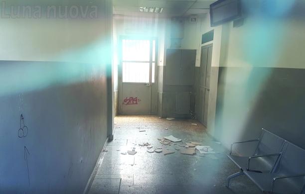 S.Antonino, sala d’attesa Fs: chiusura definitiva causa vandalismo