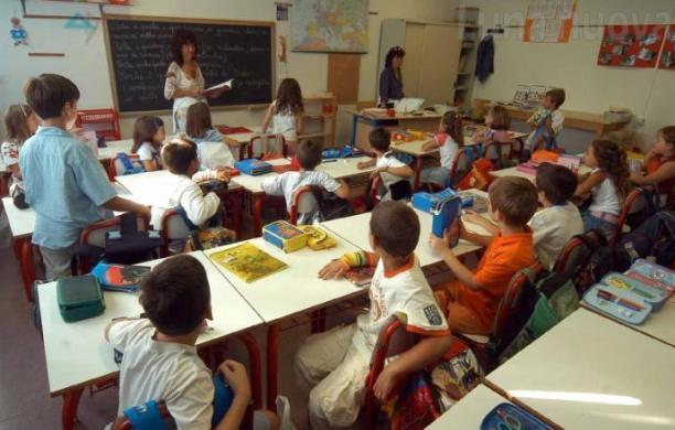 Collegno dà l'addio al pioniere del "tempo pieno" a scuola