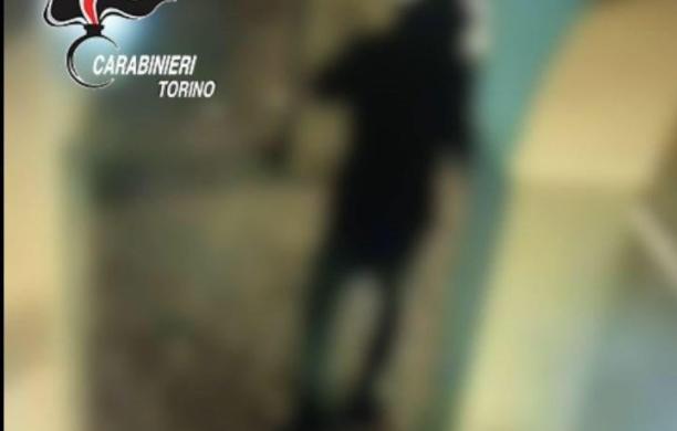 Condove, vandali per noia: in cinque inchiodati dalle telecamere