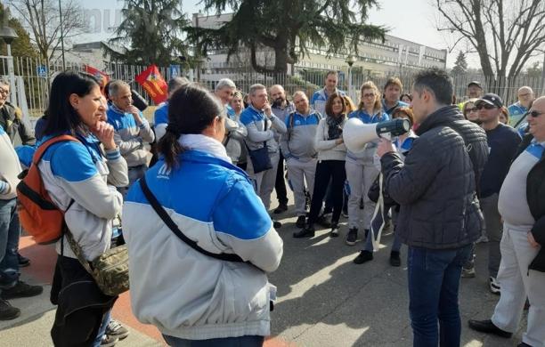 Volvera, alla Mopar sciopero contro il declino e per paghe eque