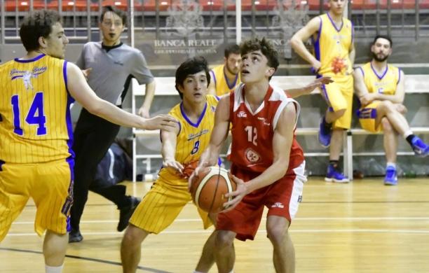 Rosta capolista imprendibile: vola verso i playoffs per la D