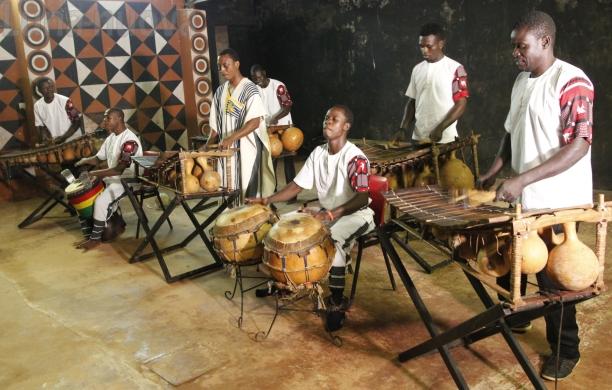 Musica e magia da Bolomakoté