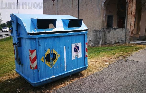 Val Sangone, arrivano i cassonetti anti-furbetti