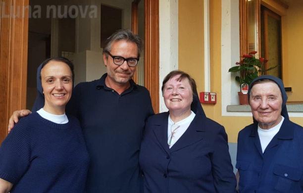 Rivoli: bagno di folla per Massimo Recalcati