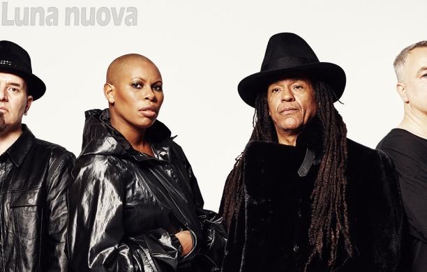 Sul palco a rockeggiare da 25 anni: gli Skunk Anansie scuotono Stupinigi
