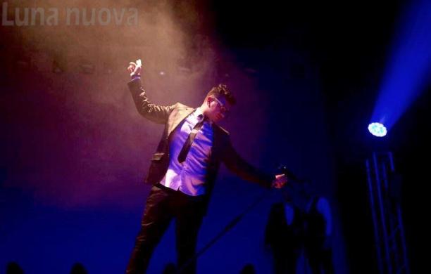 Rivoli, Alex a New York con Clementino e Fausto Leali