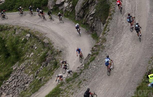 Effetto Sestriere-Colle delle Finestre: quasi 2mila iscritti alla granfondo 