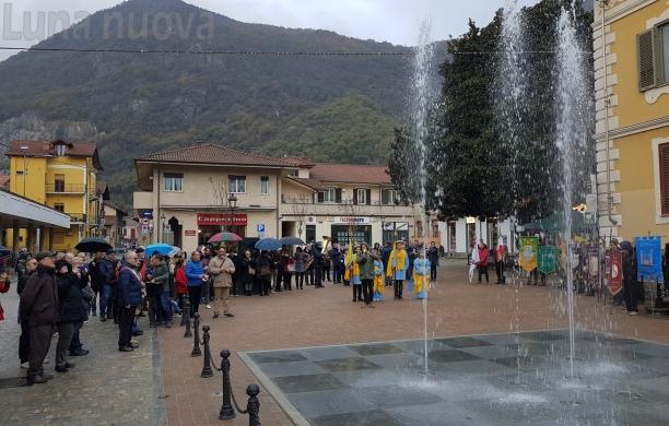 S.Ambrogio: tutti nel "salotto" di piazza XXV Aprile