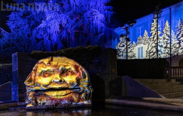 Giaveno, la città si tinge dei colori di Natale