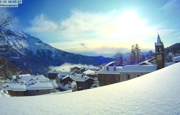 Moncenisio isolata ai primi fiocchi di neve, il sindaco dice No