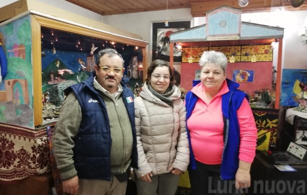 Collegno, l'alpino con la passione per il presepe: in garage ne ha 123