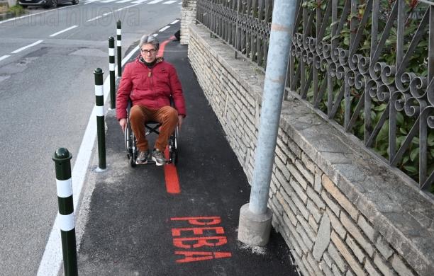 Alpignano, «Grazie Peba, ora senza barriere posso uscire di casa»