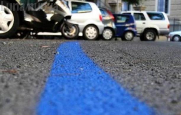 Rivoli: pagamenti sospesi per zona blu, asili nido e trasporto scolastico