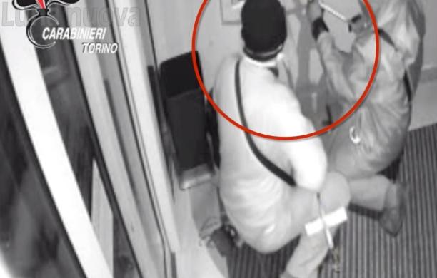 Facevano saltare in aria i bancomat: colpi anche a Rubiana, Giaveno e Rivalta