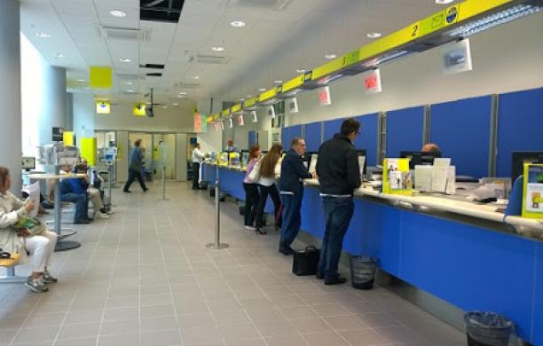 Collegno, domani riapre l'ufficio postale a borgata Paradiso