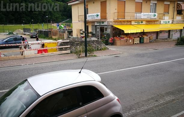 Avigliana, lavori per le barriere architettoniche e la piastra sportiva