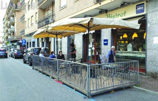 A Rivoli spuntano i dehors come funghi