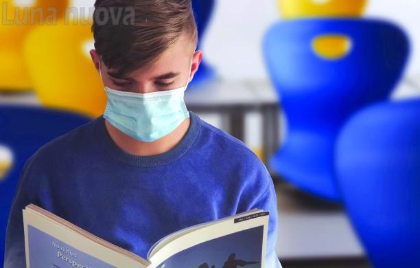 Dilemma scuola: tra "seduta innovativa" e distanziamento