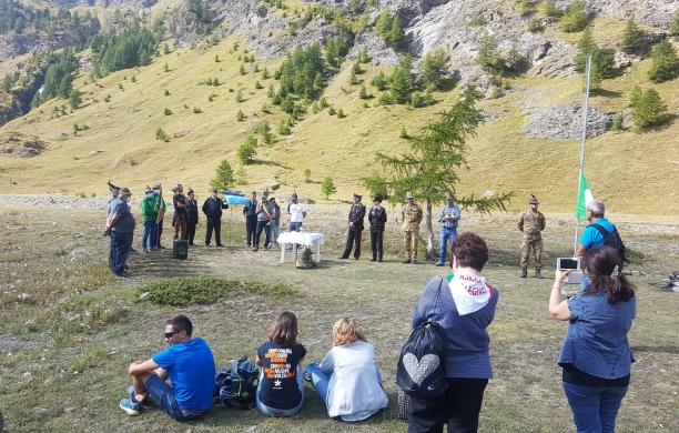 La valle Argentera si inchina di fronte ai 9 caduti di Miss Charlotte
