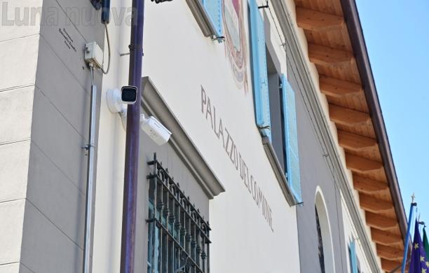 Coazze, telecamere per sicurezza e abbandono rifiuti