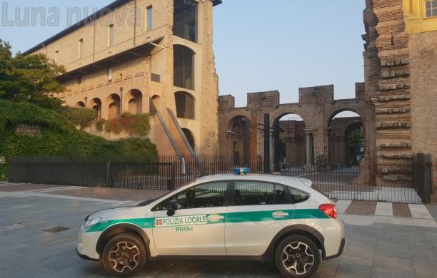 Rivoli, investa una donna: «Non mi sono accorto di nulla»