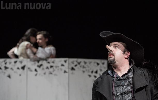 Il teatro viene cinque volte da te