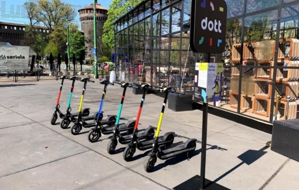 Collegno, monopattini, bici e scooter in affitto
