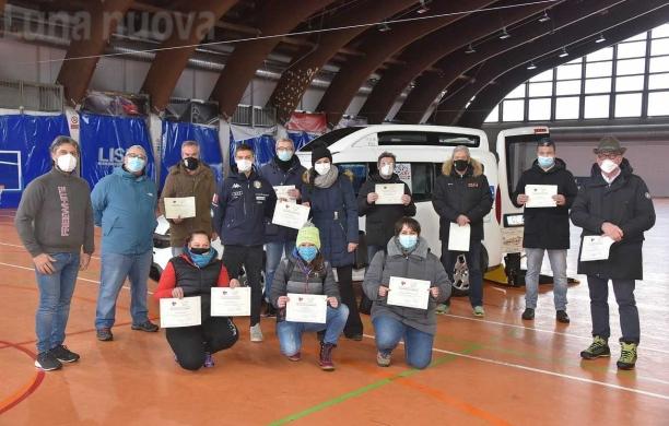 A Sestriere un pulmino “del Cuore” per i disabili di Freewhite