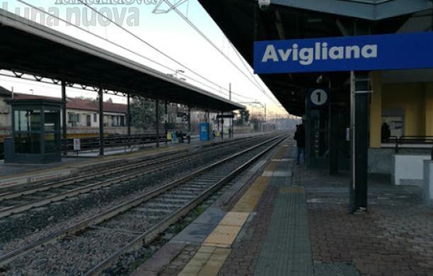 Avigliana, non indossa la mascherina e fa fermare il treno: denunciato