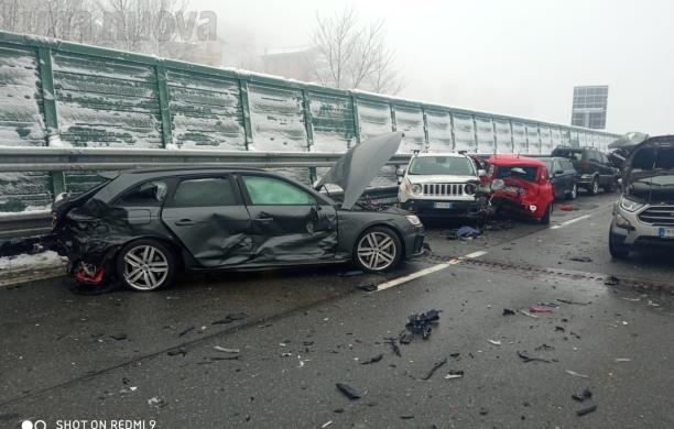 Salbertrand, una vittima e diversi feriti nel maxi tamponamento