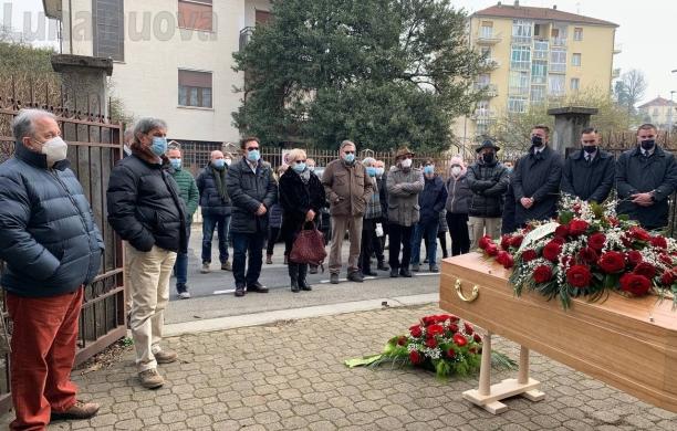 Rivoli, ricordi e lacrime per l'addio ad Alberto Calosso