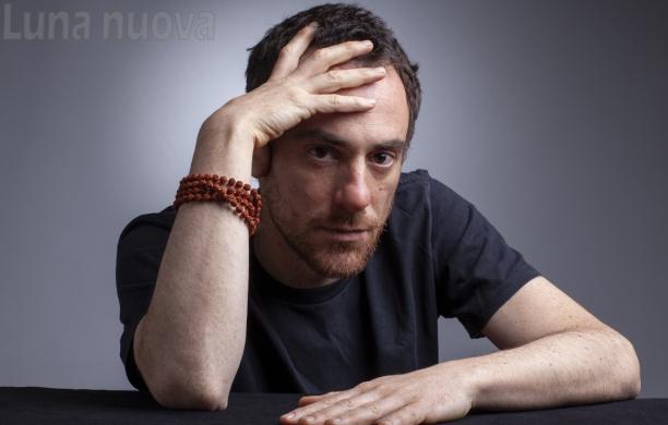 Segnali d’allarme: Elio Germano in realtà virtuale