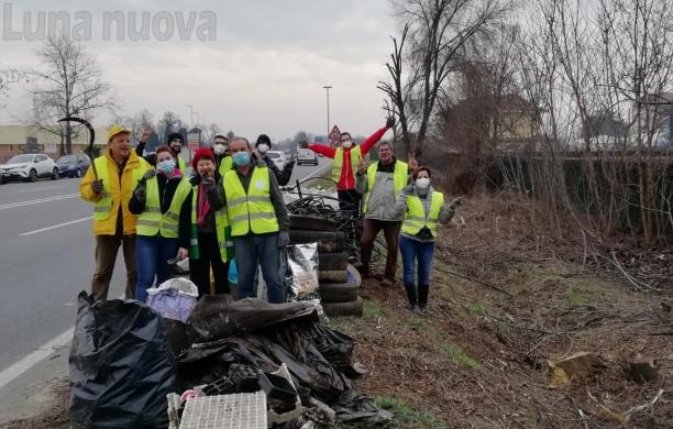 Rivalta,150 ore di pulizie per l’ambiente