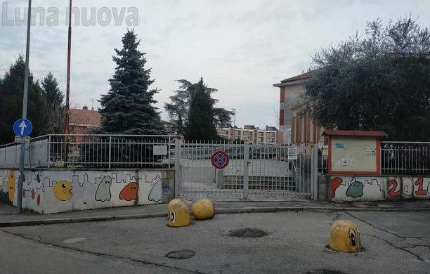 Rivoli, scuole chiuse: genitori e alunni in rivolta