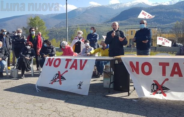 S.Didero, domani la protesta dei sindaci. Il prefetto: «Non al Baraccone»