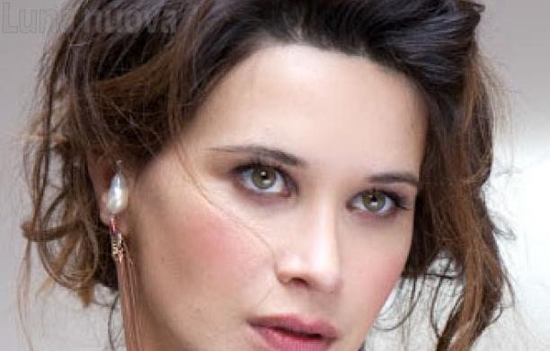 Valentina Cervi sulla dura strada della Ginzburg