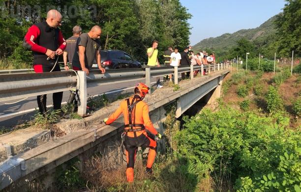 Coldimosso, cade nel canale con la moto e scompare: ricerche vane