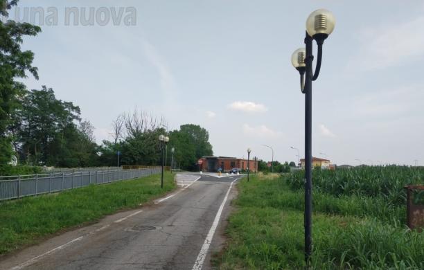Rivalta, un prato al posto del magazzino