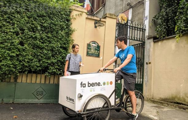 Grugliasco, frutta e verdura arrivano a casa in bici