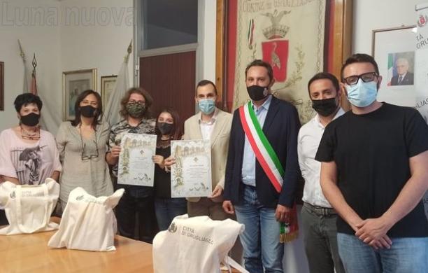 Grugliasco, la città premia tre "studenti modello"