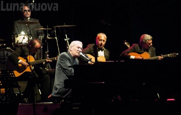 Paolo Conte, dopo il diluvio chiacchiere e canzone