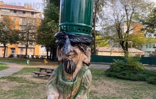 Orbassano, vandalizzano lo gnomo: sindaco sul piede di guerra