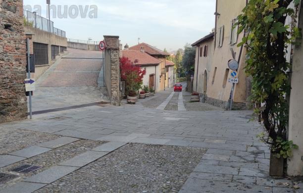 Avigliana, con i lavori in via Galinier e via Ailliaud passeggiate più sicure e meno traffico