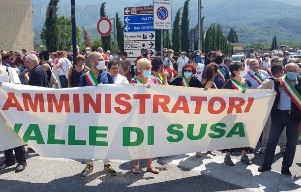 I sindaci No Tav: «L'8 dicembre saremo tanti, nessun legame con No Vax e No green pass»