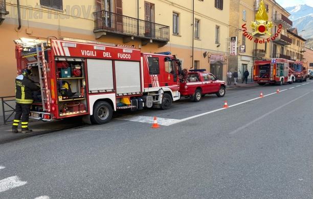 Susa: incendio nel locale cucina di una pizzeria