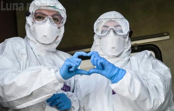 Milena Giai Gischia. Le nostre vite in trincea: racconti di malati e sanitari 