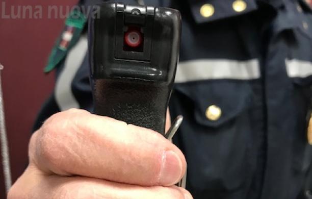 Giaveno, spray urticante per l’autodifesa dei vigili urbani