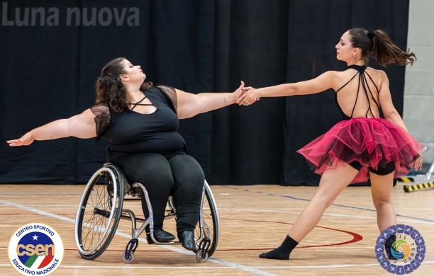 Collegno, lo sport senza barriere fa tappa alla Don Milani