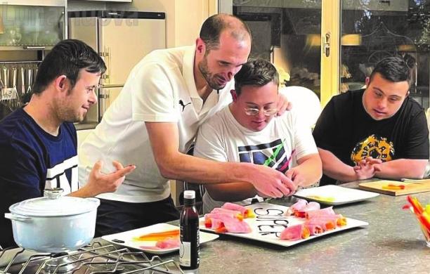Rivoli, Chiellini sul set insieme agli Insuperabili