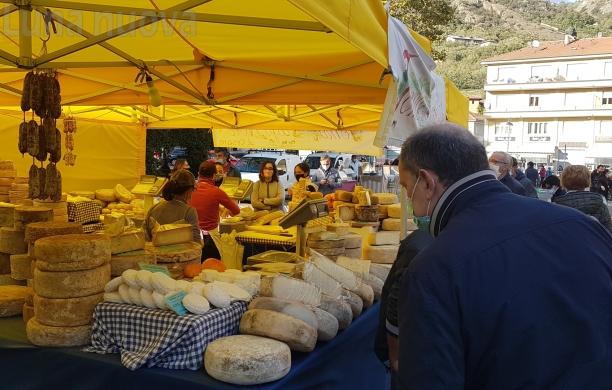 Condove: domenica torna "TasToma nostra tera", vetrina dei prodotti locali